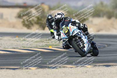 media/Nov-02-2025-CVMA (Sun) [[337aff29ab]]/Race 11-Amateur Supersport Open/